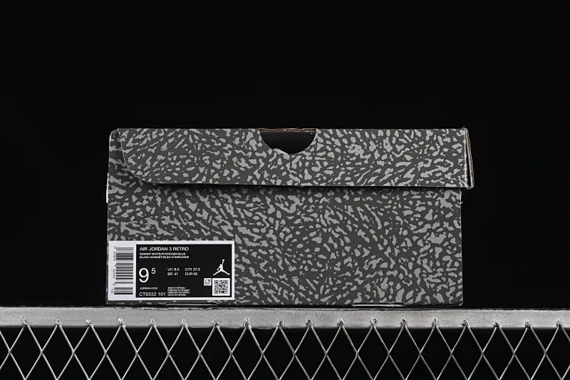 All Categories Air Jordan Jordan Series Basketball Shoes Air Jordan 3 Foreign Trade Version Air Jordan 3 Retro "Lucky Shorts" AJ3 Joe 3 Lucky Shorts North Carolina Blue CT8532-101